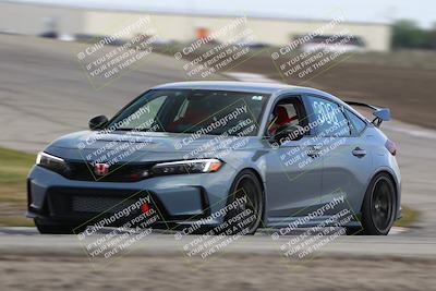 media/Mar-30-2025-Speed Ventures (Sun) [[39e6b1441d]]/Green/Session 3 (Outside Grapevine)/